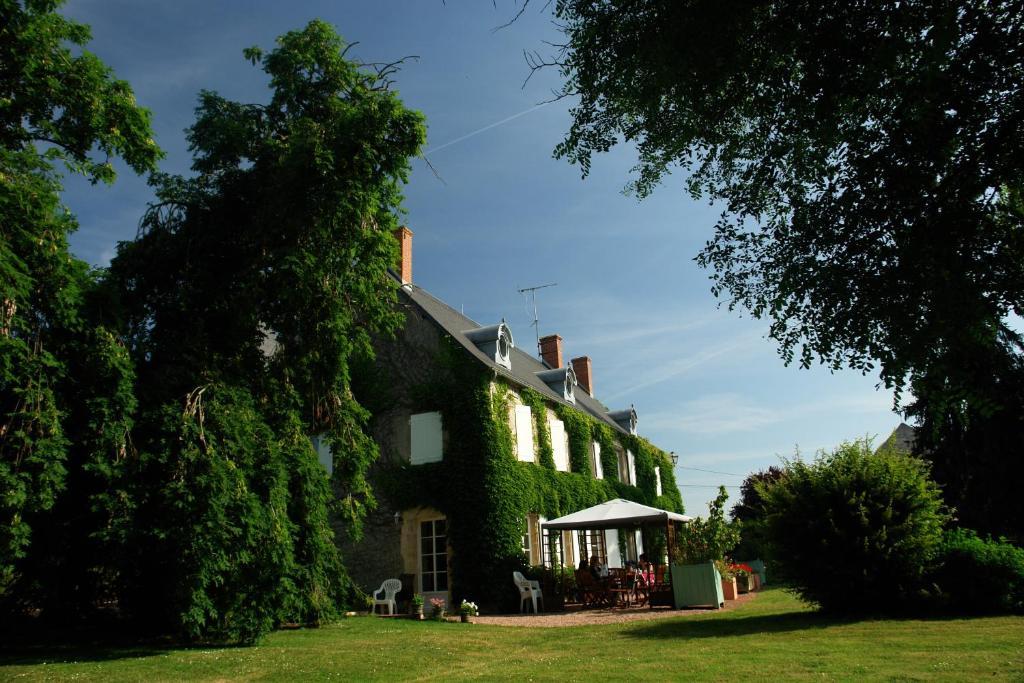 Chambres D'Hotes - Domaine Des Perrieres Crux-la-Ville Zewnętrze zdjęcie